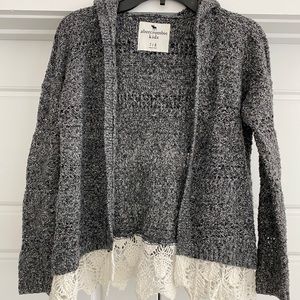 Abercrombie Kids Cardigan - size 7/8